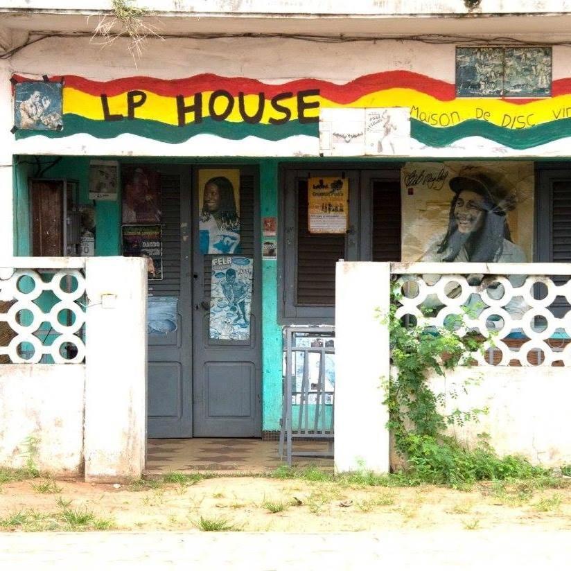 Chambres D'Hotes - Chez Mama Sedjro Porto-Novo Exterior photo